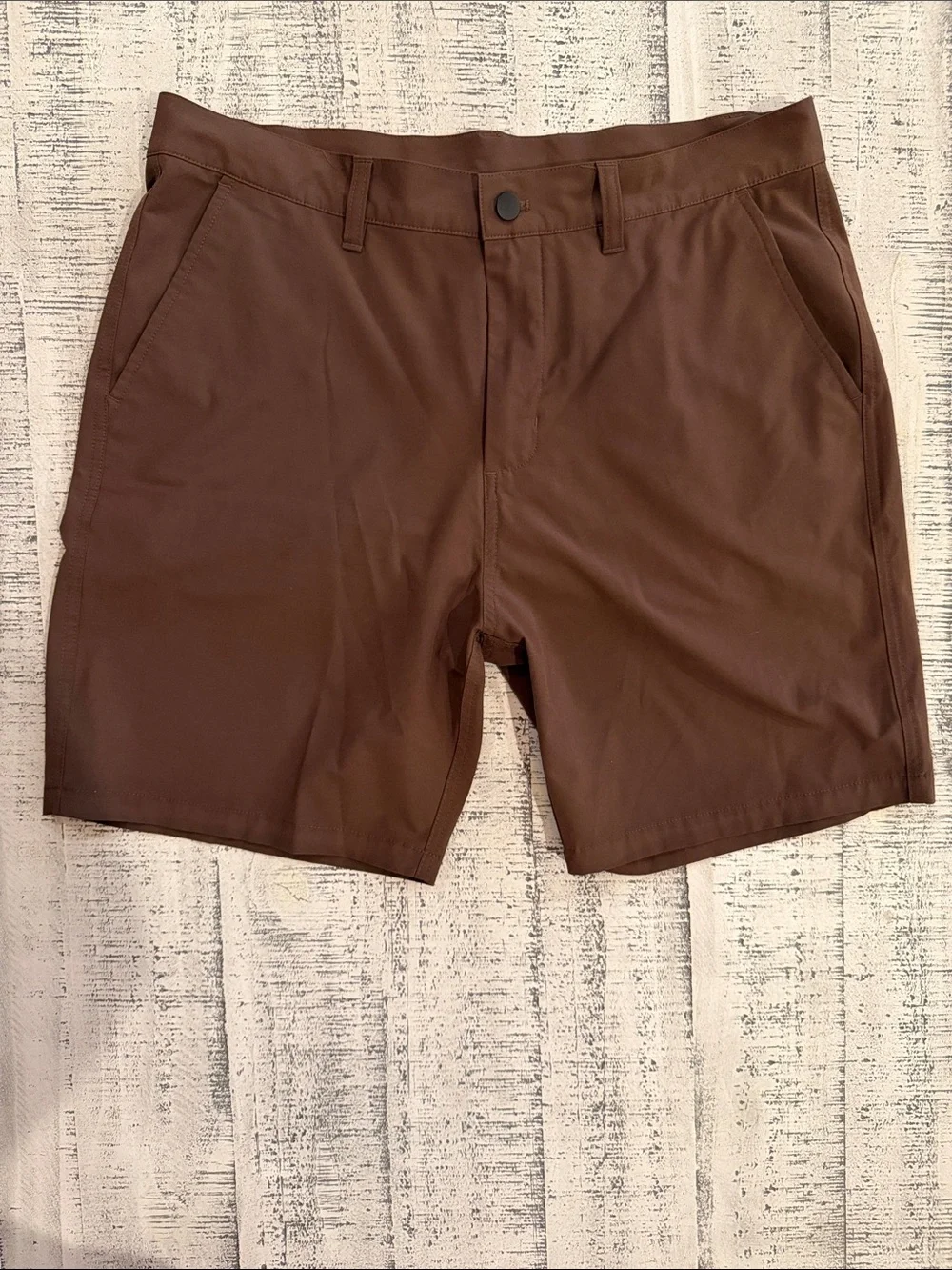 Free Fly Men's Flat Front Brown Stretch Shorts - Picture 4 of 4